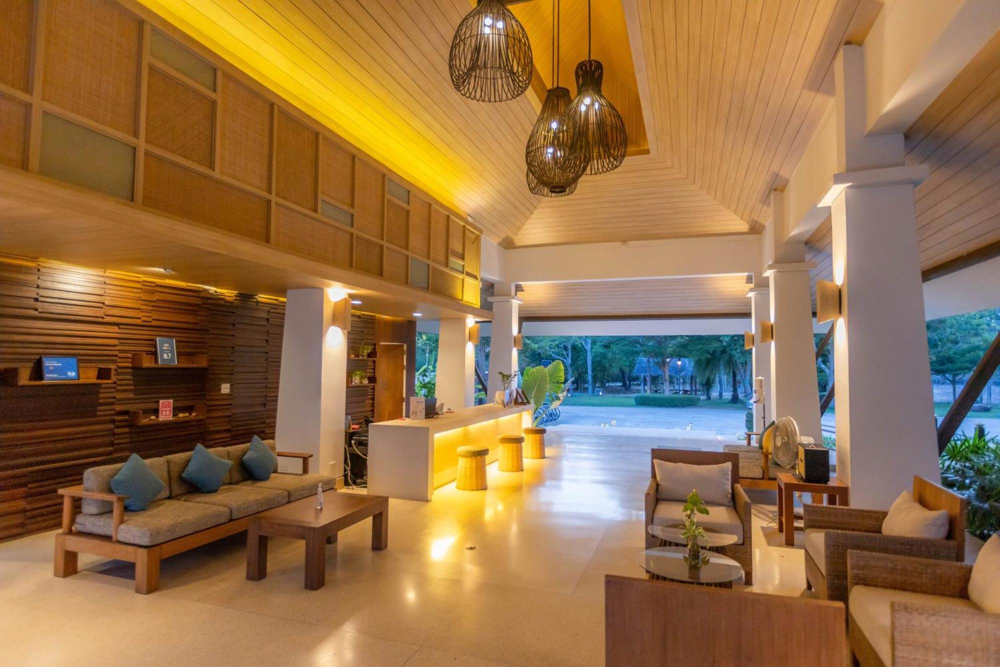 Sirarun Resort Bankrut Kültér fotó